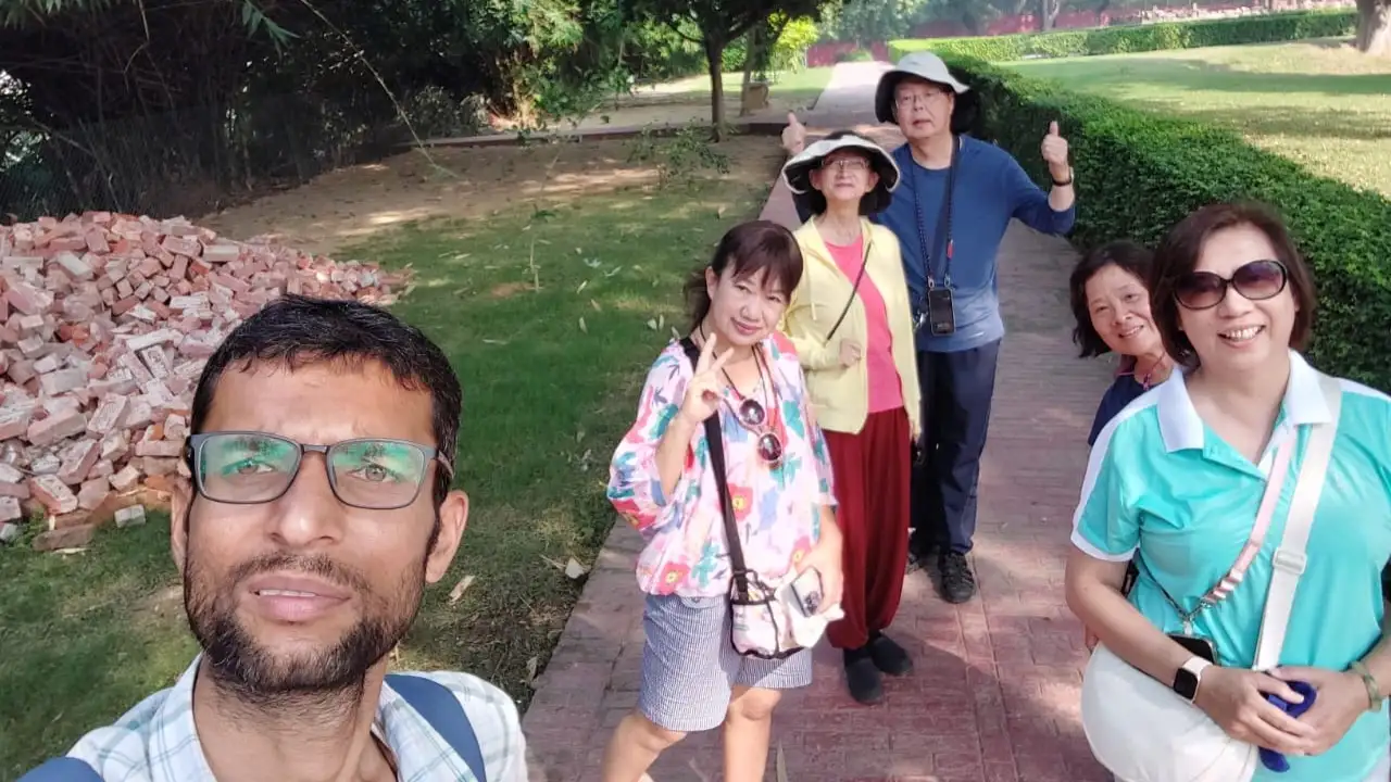 Tourist enjoying Varanasi